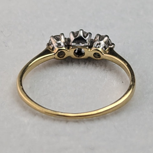 British vintage jewelry triple diamond 9ct gold ring ring
